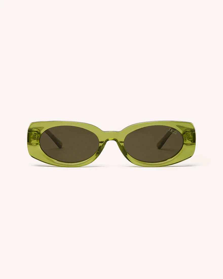 BOOKED - Image 12