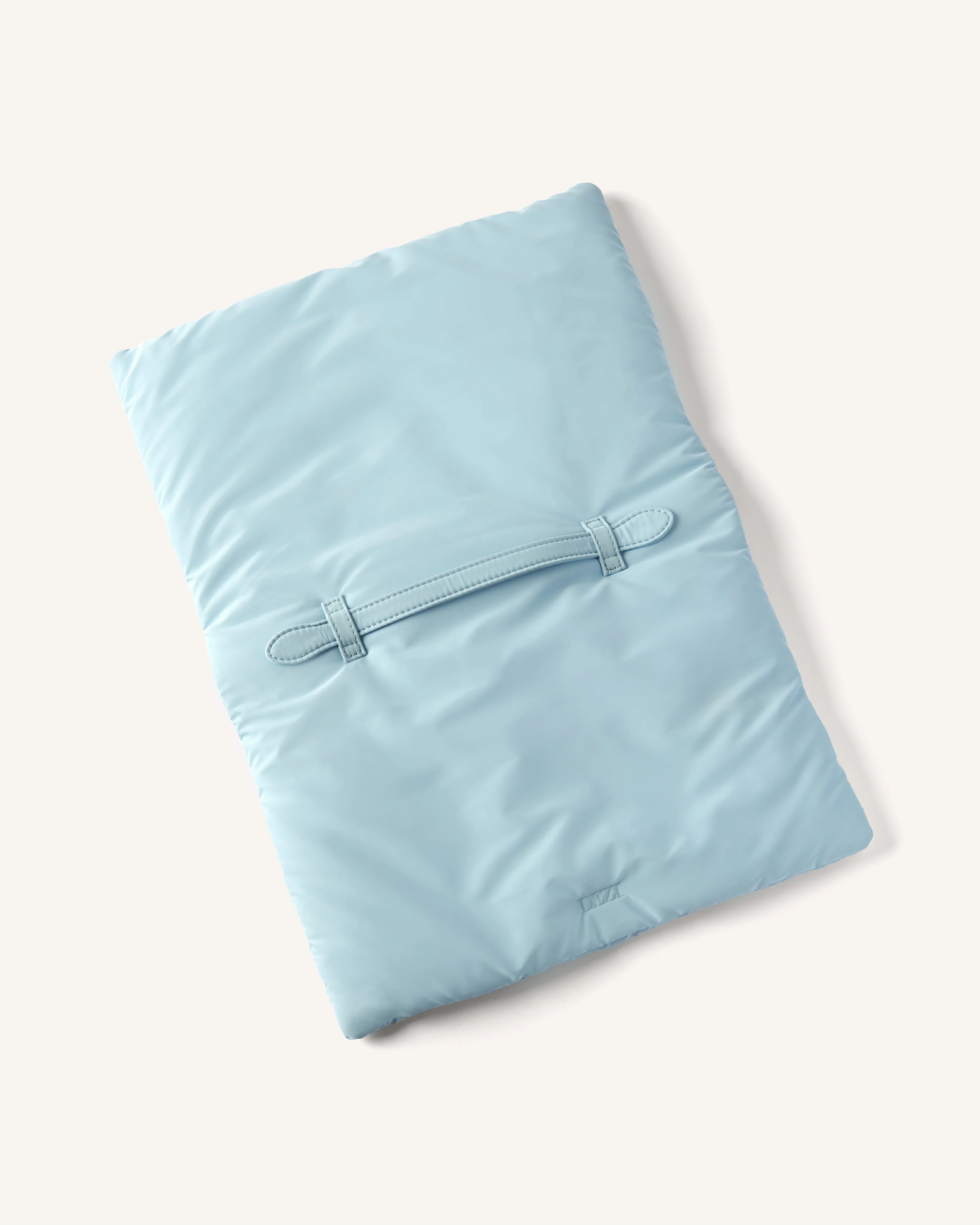 IN HER BAG - DEZI TRAVEL PUFF CASE - Image 3